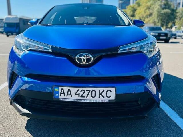 Синий Тойота C-HR, объемом двигателя 1.99 л и пробегом 59 тыс. км за 16700 $, фото 9 на Automoto.ua