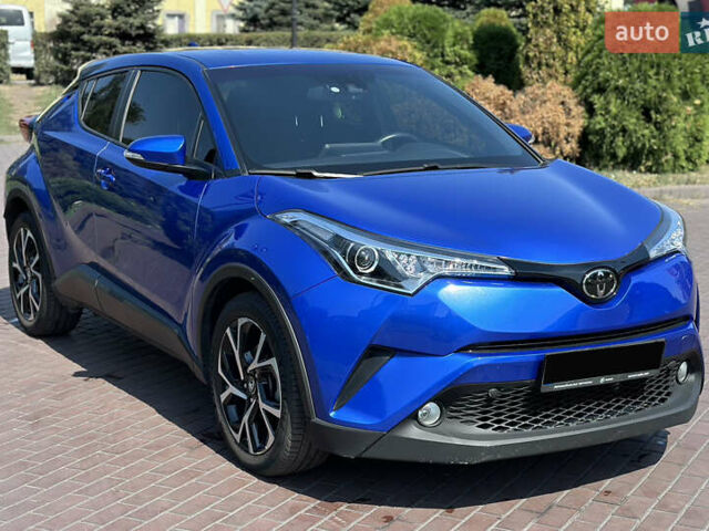 Синий Тойота C-HR, объемом двигателя 2 л и пробегом 41 тыс. км за 16700 $, фото 9 на Automoto.ua