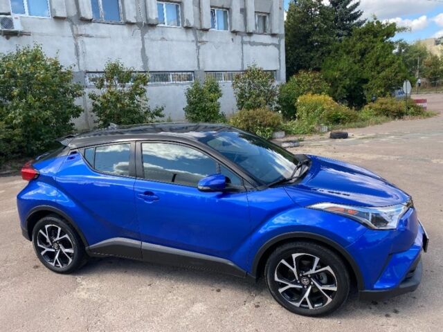 Синий Тойота C-HR, объемом двигателя 2 л и пробегом 123 тыс. км за 15500 $, фото 10 на Automoto.ua