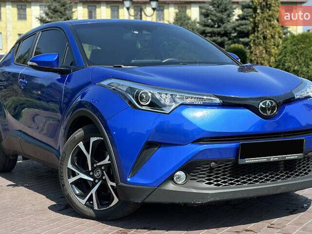 Синий Тойота C-HR, объемом двигателя 2 л и пробегом 41 тыс. км за 16700 $, фото 7 на Automoto.ua