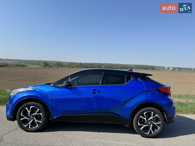 Синий Тойота C-HR, объемом двигателя 2 л и пробегом 69 тыс. км за 17900 $, фото 6 на Automoto.ua