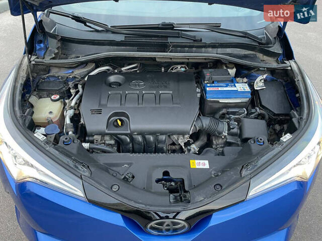 Синий Тойота C-HR, объемом двигателя 1.99 л и пробегом 126 тыс. км за 16999 $, фото 21 на Automoto.ua