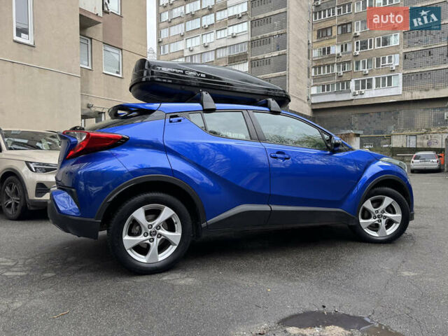 Синій Тойота C-HR, об'ємом двигуна 1.99 л та пробігом 108 тис. км за 18489 $, фото 5 на Automoto.ua