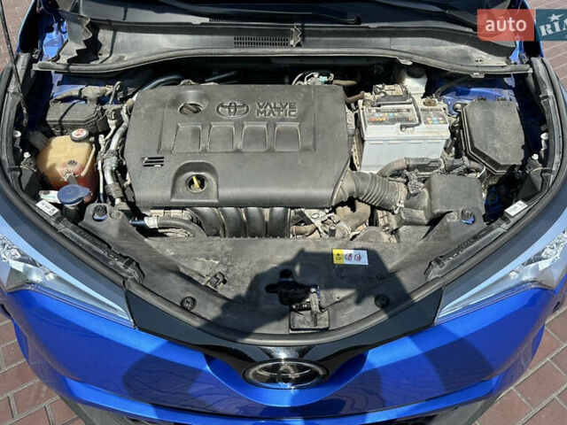 Синий Тойота C-HR, объемом двигателя 2 л и пробегом 41 тыс. км за 16700 $, фото 57 на Automoto.ua