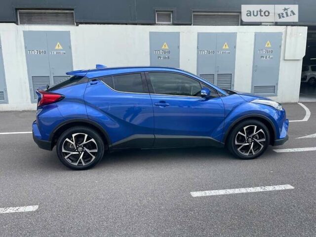 Синий Тойота C-HR, объемом двигателя 2 л и пробегом 62 тыс. км за 23950 $, фото 1 на Automoto.ua