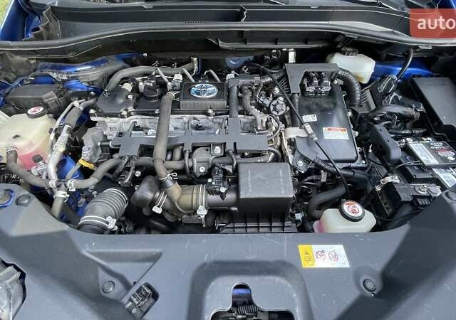 Синий Тойота C-HR, объемом двигателя 1.8 л и пробегом 79 тыс. км за 22600 $, фото 67 на Automoto.ua