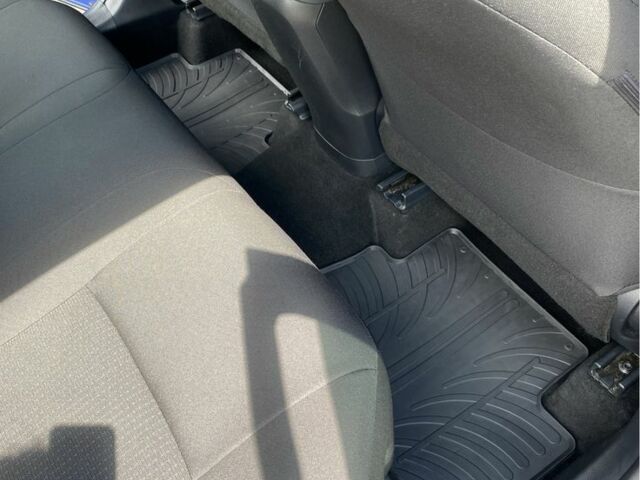 Синий Тойота C-HR, объемом двигателя 2 л и пробегом 32 тыс. км за 18300 $, фото 19 на Automoto.ua