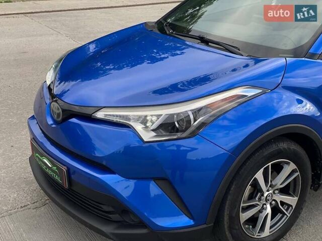 Синій Тойота C-HR, об'ємом двигуна 1.99 л та пробігом 101 тис. км за 19990 $, фото 10 на Automoto.ua