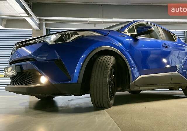 Синий Тойота C-HR, объемом двигателя 1.8 л и пробегом 79 тыс. км за 22600 $, фото 71 на Automoto.ua