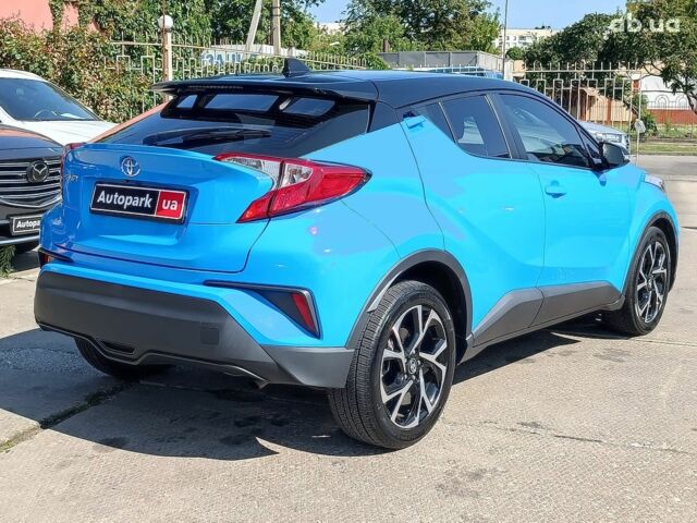 Синий Тойота C-HR, объемом двигателя 2 л и пробегом 80 тыс. км за 17790 $, фото 6 на Automoto.ua