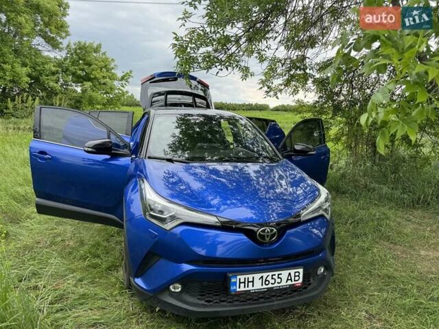 Синий Тойота C-HR, объемом двигателя 1.2 л и пробегом 125 тыс. км за 17500 $, фото 5 на Automoto.ua