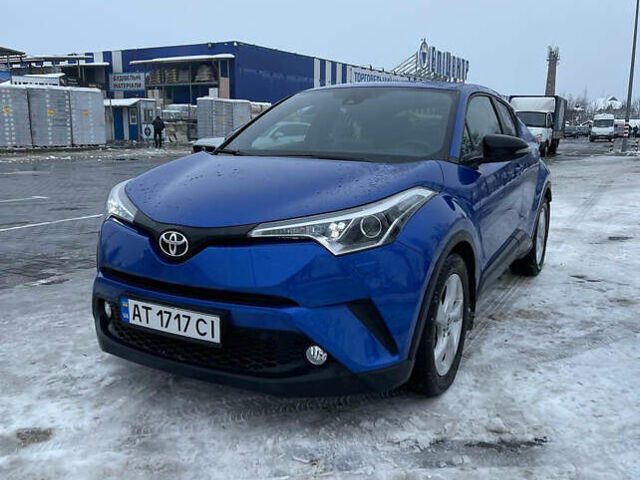 Тойота C-HR 2018 у Коломые на Automoto.ua Синій Тойота C-HR, об'ємом двигуна 1.99 л та пробігом 56 тис. км за 16300 $, фото 23 на Automoto.ua