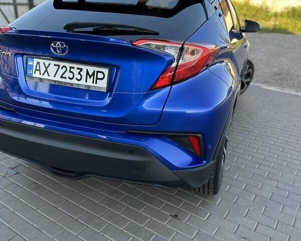 Синий Тойота C-HR, объемом двигателя 1.99 л и пробегом 101 тыс. км за 18600 $, фото 10 на Automoto.ua