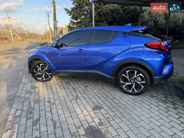 Синий Тойота C-HR, объемом двигателя 1.99 л и пробегом 32 тыс. км за 18900 $, фото 9 на Automoto.ua