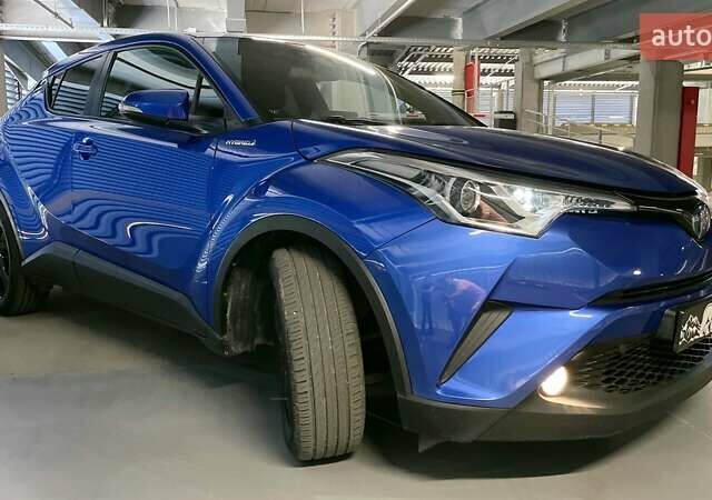 Синий Тойота C-HR, объемом двигателя 1.8 л и пробегом 79 тыс. км за 22600 $, фото 14 на Automoto.ua