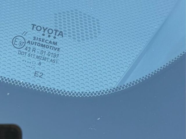 Синий Тойота C-HR, объемом двигателя 2 л и пробегом 32 тыс. км за 18300 $, фото 3 на Automoto.ua