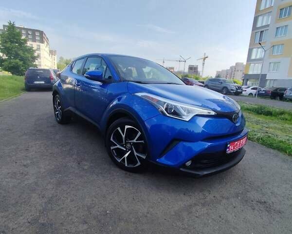 Синий Тойота C-HR, объемом двигателя 1.8 л и пробегом 150 тыс. км за 16600 $, фото 6 на Automoto.ua
