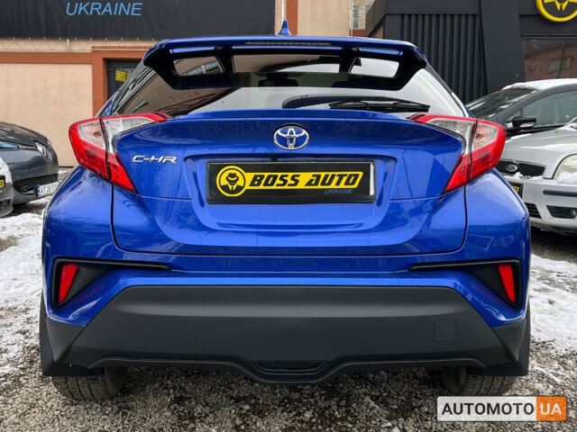Тойота C-HR 2018 в Коломые на Automoto.ua Синий Тойота C-HR, объемом двигателя 2 л и пробегом 52 тыс. км за 18300 $, фото 4 на Automoto.ua