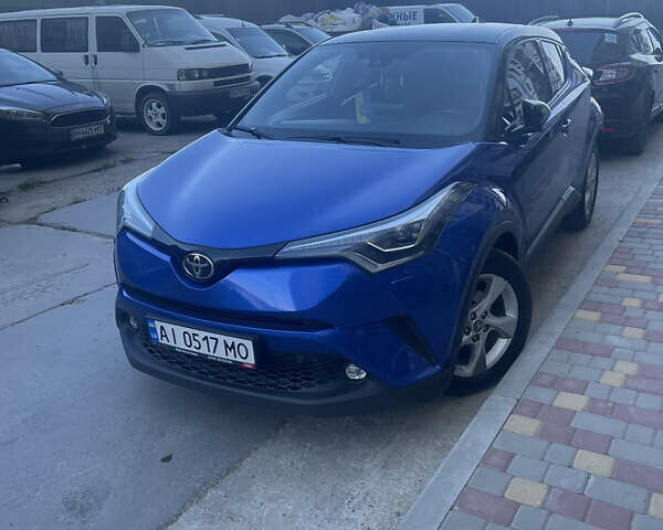 Синій Тойота C-HR, об'ємом двигуна 1.2 л та пробігом 120 тис. км за 19300 $, фото 3 на Automoto.ua