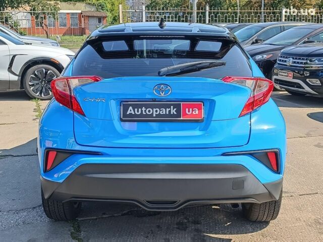 Синий Тойота C-HR, объемом двигателя 2 л и пробегом 80 тыс. км за 17790 $, фото 7 на Automoto.ua