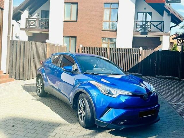 Синій Тойота C-HR, об'ємом двигуна 1.99 л та пробігом 101 тис. км за 20500 $, фото 1 на Automoto.ua