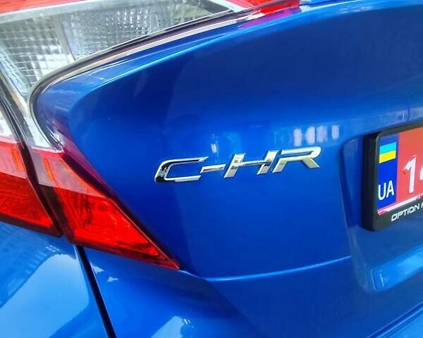 Синий Тойота C-HR, объемом двигателя 1.8 л и пробегом 150 тыс. км за 16600 $, фото 16 на Automoto.ua