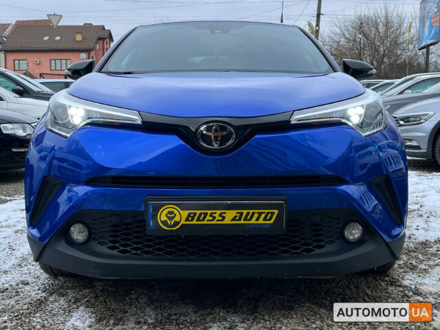 Тойота C-HR 2018 в Коломые на Automoto.ua Синий Тойота C-HR, объемом двигателя 2 л и пробегом 52 тыс. км за 18300 $, фото 1 на Automoto.ua