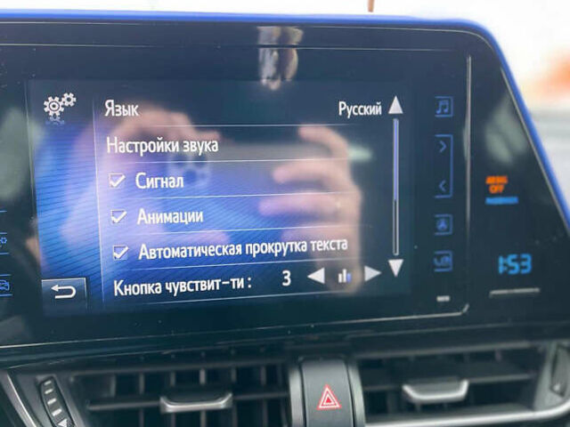 Тойота C-HR 2018 у Коломые на Automoto.ua Синій Тойота C-HR, об'ємом двигуна 1.99 л та пробігом 56 тис. км за 16300 $, фото 26 на Automoto.ua