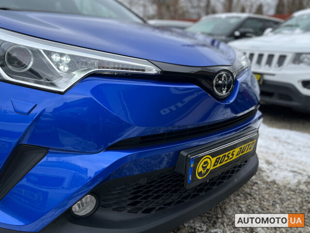 Тойота C-HR 2018 в Коломые на Automoto.ua Синий Тойота C-HR, объемом двигателя 2 л и пробегом 52 тыс. км за 18300 $, фото 7 на Automoto.ua