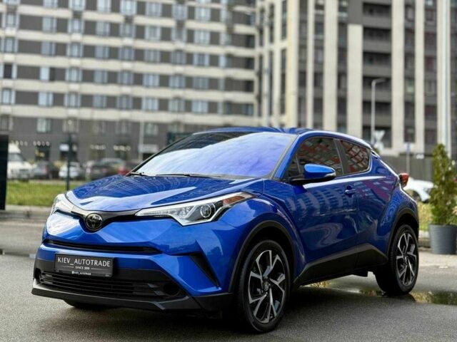 Синий Тойота C-HR, объемом двигателя 2 л и пробегом 107 тыс. км за 18500 $, фото 5 на Automoto.ua