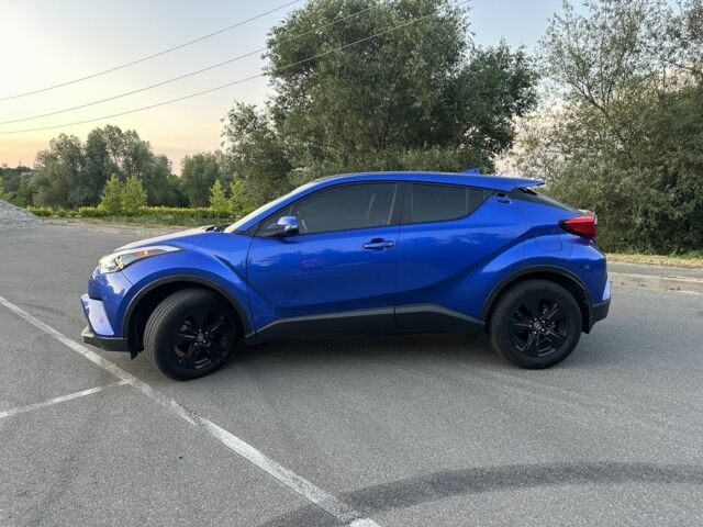 Синий Тойота C-HR, объемом двигателя 2 л и пробегом 96 тыс. км за 17300 $, фото 3 на Automoto.ua