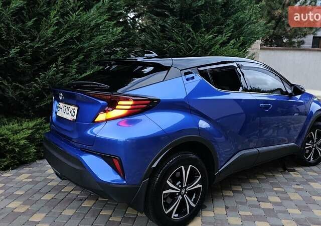 Тойота C-HR 2019 у Одесі на Automoto.ua Синій Тойота C-HR, об'ємом двигуна 1.2 л та пробігом 11 тис. км за 32500 $, фото 5 на Automoto.ua