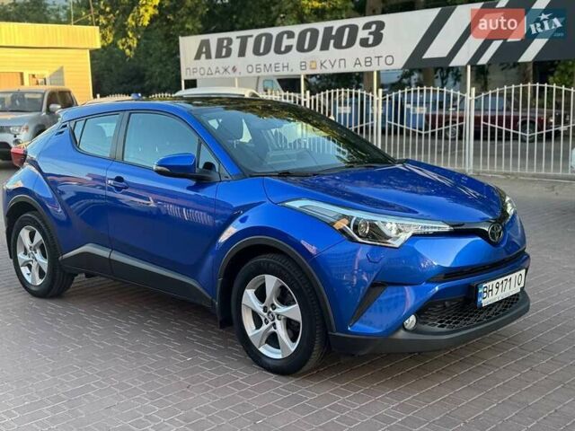 Синий Тойота C-HR, объемом двигателя 1.2 л и пробегом 60 тыс. км за 20200 $, фото 9 на Automoto.ua
