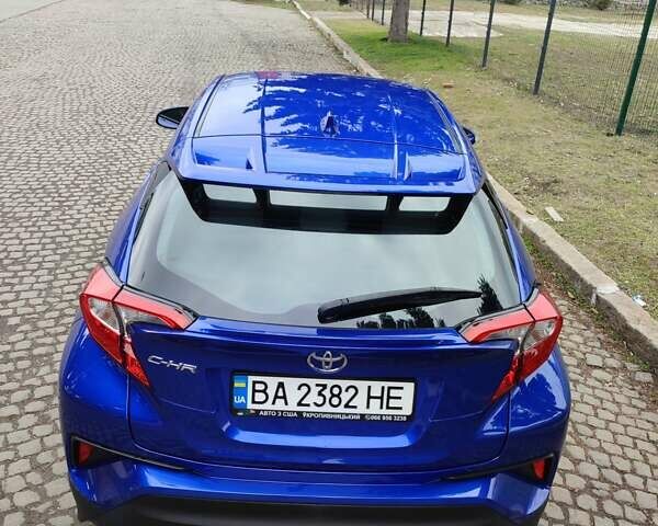 Синій Тойота C-HR, об'ємом двигуна 2 л та пробігом 34 тис. км за 19600 $, фото 10 на Automoto.ua