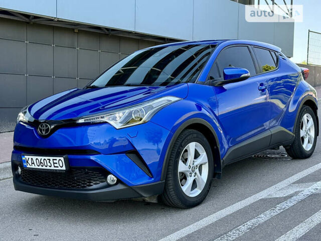 Синій Тойота C-HR, об'ємом двигуна 1.2 л та пробігом 43 тис. км за 18999 $, фото 41 на Automoto.ua