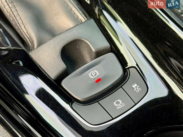Синий Тойота C-HR, объемом двигателя 2 л и пробегом 107 тыс. км за 18500 $, фото 34 на Automoto.ua
