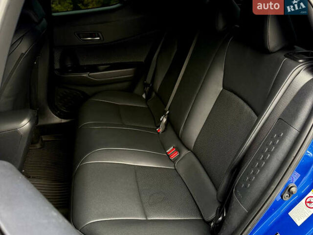 Синий Тойота C-HR, объемом двигателя 2 л и пробегом 107 тыс. км за 18500 $, фото 36 на Automoto.ua