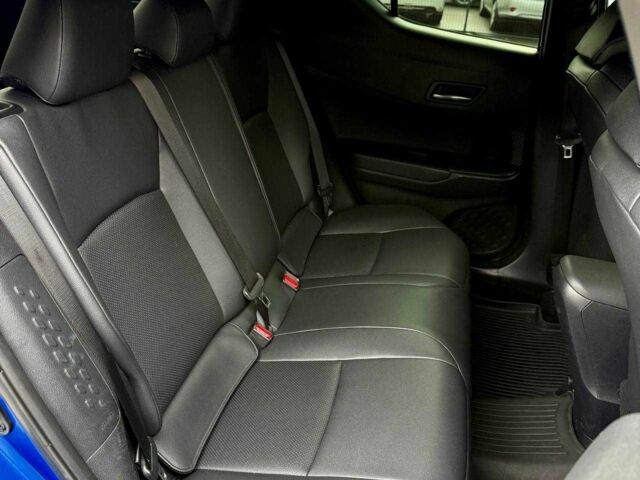 Синий Тойота C-HR, объемом двигателя 2 л и пробегом 107 тыс. км за 18500 $, фото 13 на Automoto.ua