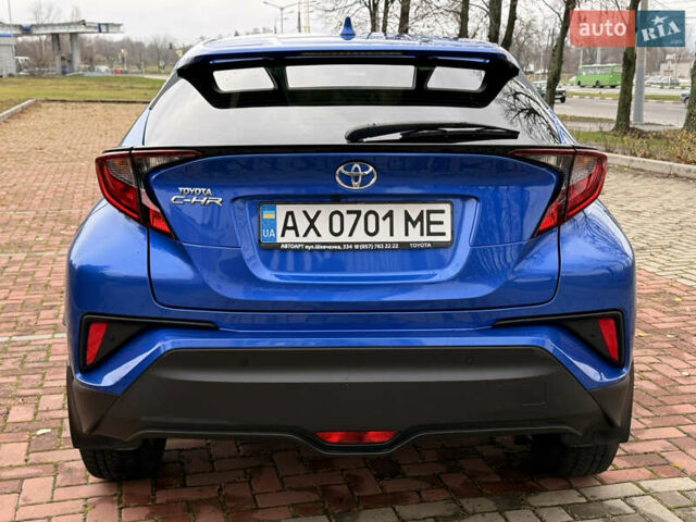 Синій Тойота C-HR, об'ємом двигуна 1.2 л та пробігом 138 тис. км за 18999 $, фото 22 на Automoto.ua