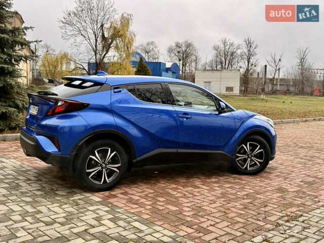 Синий Тойота C-HR, объемом двигателя 1.2 л и пробегом 138 тыс. км за 18700 $, фото 9 на Automoto.ua