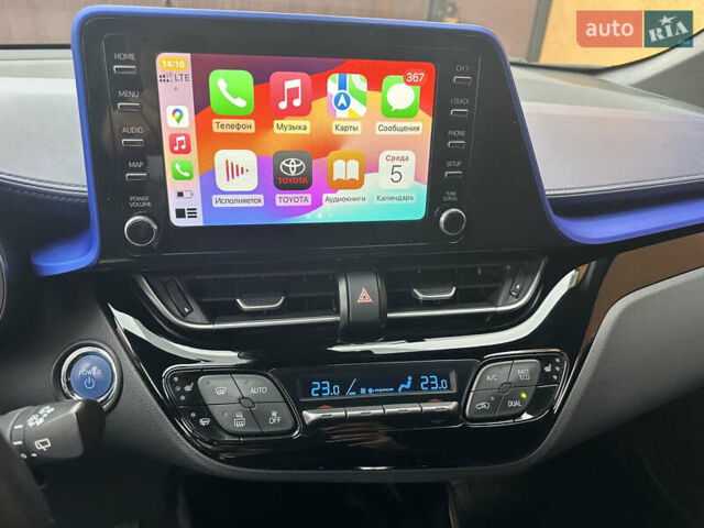 Синий Тойота C-HR, объемом двигателя 1.99 л и пробегом 56 тыс. км за 27750 $, фото 21 на Automoto.ua