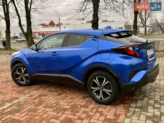 Синий Тойота C-HR, объемом двигателя 1.2 л и пробегом 138 тыс. км за 18999 $, фото 6 на Automoto.ua