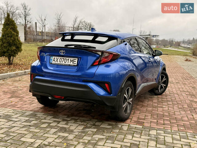 Синий Тойота C-HR, объемом двигателя 1.2 л и пробегом 138 тыс. км за 18999 $, фото 13 на Automoto.ua