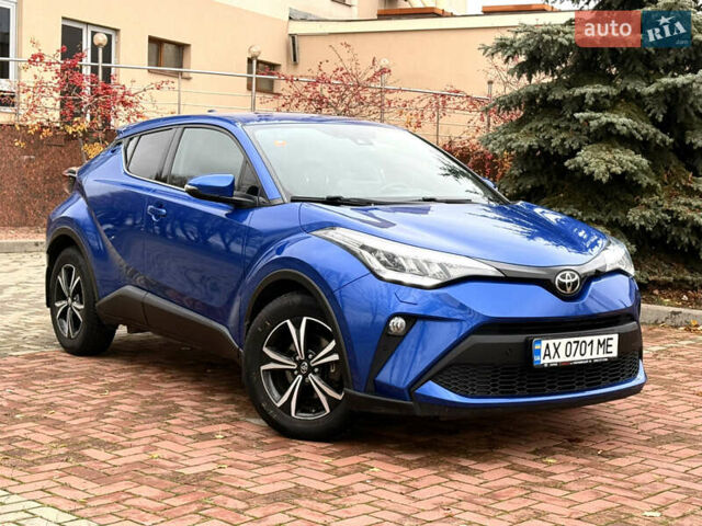 Синий Тойота C-HR, объемом двигателя 1.2 л и пробегом 138 тыс. км за 18700 $, фото 7 на Automoto.ua