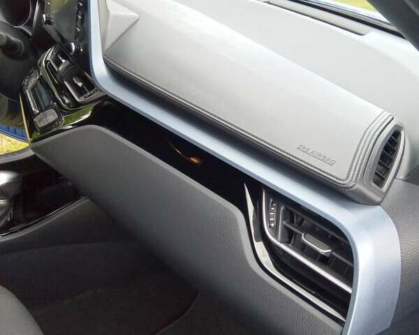 Синій Тойота C-HR, об'ємом двигуна 1.8 л та пробігом 90 тис. км за 24400 $, фото 25 на Automoto.ua