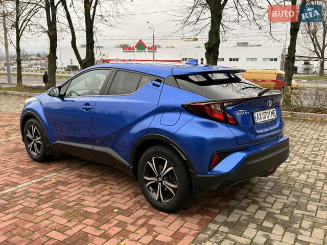 Синий Тойота C-HR, объемом двигателя 1.2 л и пробегом 138 тыс. км за 18999 $, фото 20 на Automoto.ua