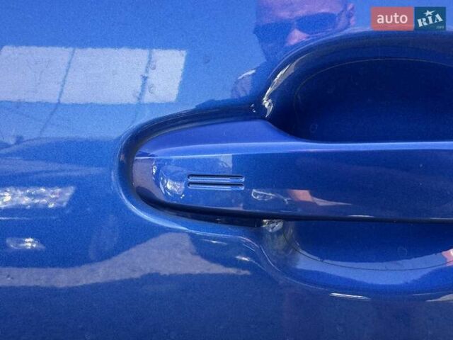 Синий Тойота C-HR, объемом двигателя 2 л и пробегом 88 тыс. км за 23950 $, фото 9 на Automoto.ua
