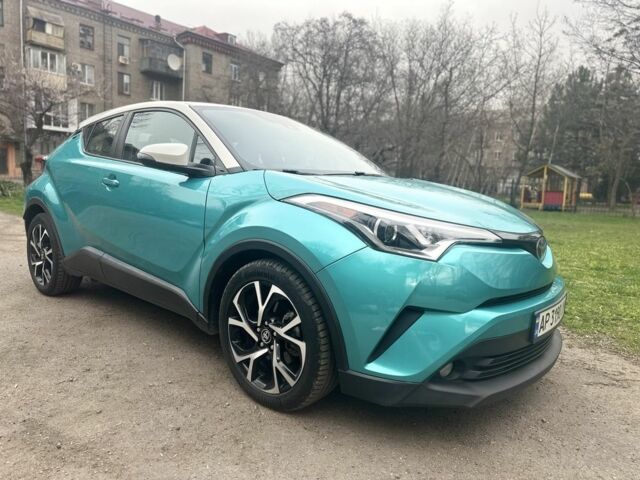 Зеленый Тойота C-HR, объемом двигателя 2 л и пробегом 104 тыс. км за 20500 $, фото 3 на Automoto.ua