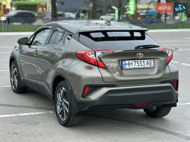 Зелений Тойота C-HR, об'ємом двигуна 1.99 л та пробігом 59 тис. км за 22700 $, фото 13 на Automoto.ua