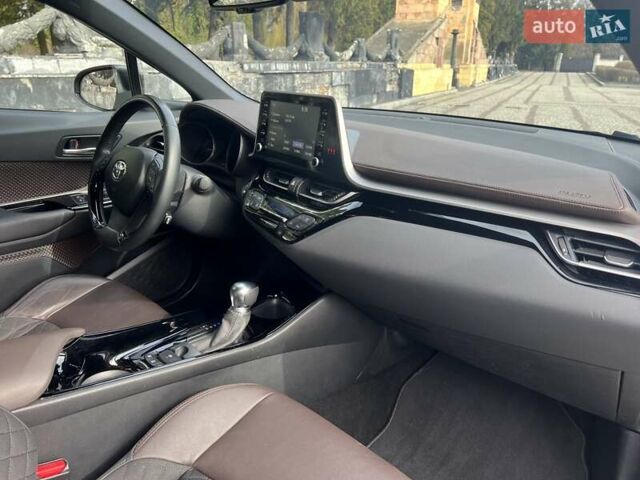 Зеленый Тойота C-HR, объемом двигателя 1.99 л и пробегом 56 тыс. км за 26500 $, фото 58 на Automoto.ua